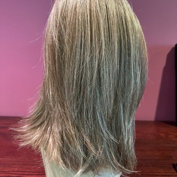 OWN THE ROOM Wig by Gabor - Picture 6 of 8